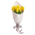 15 тюльпанов желтого цвета